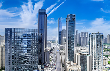 中國(guó)經(jīng)濟(jì)贏得未來(lái)發(fā)展的六個(gè)戰(zhàn)略方向